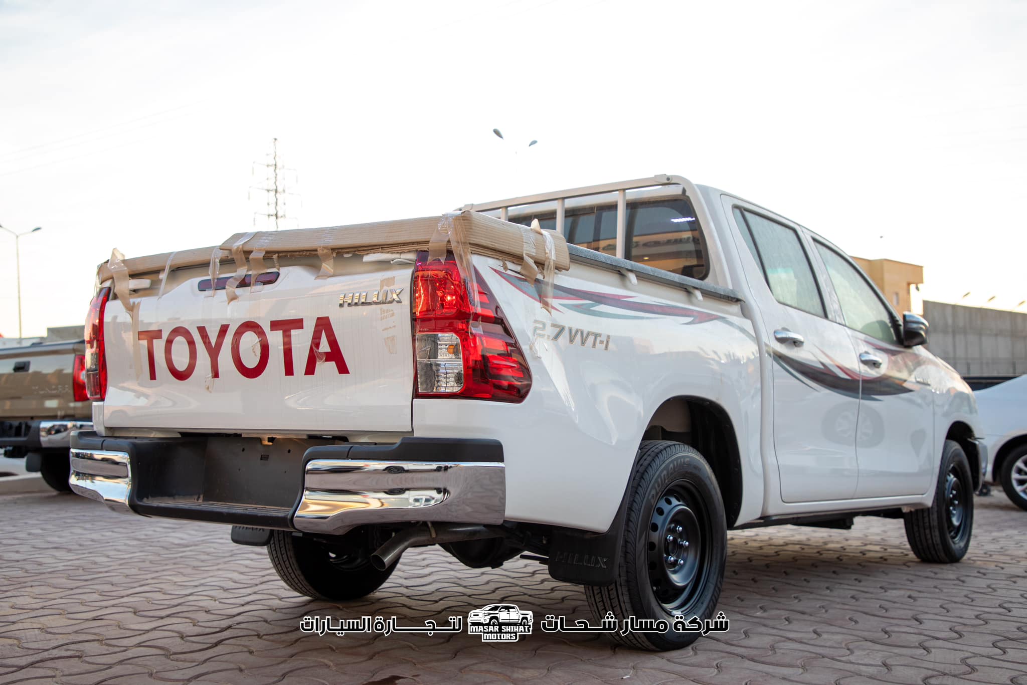 تويوتا هيلوكس 2.7