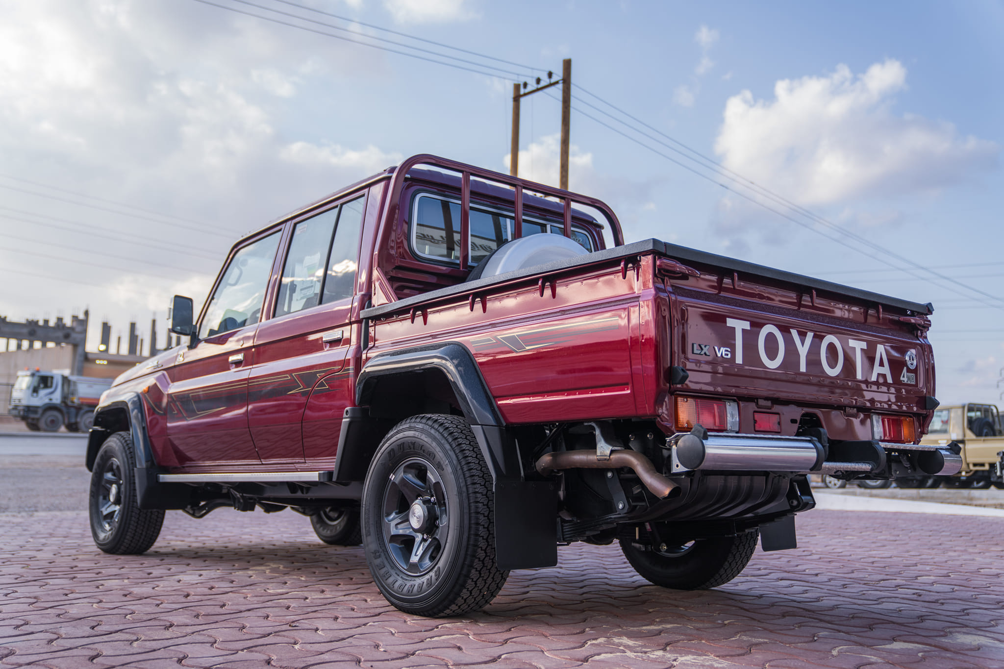 تويوتا لاندكروزر 79